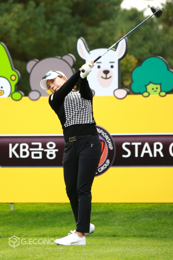 KB금융 스타챔피언십 1R 허다빈 티 샷